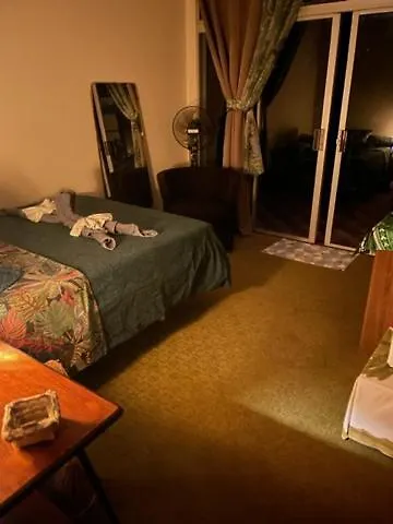 Room Le Bassin Tiarei  0*, Tiarei (Tahiti) French Polynesia